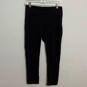 Fabletics black legging with cute mesh back pocket